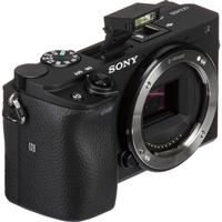 Sony a6400 Mirrorless Camera with 16-50mm f/3.5-5.6 II Lens