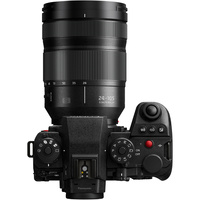 Panasonic LUMIX S1R II with S 24-105mm f/4 Macro OIS Lens