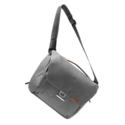 Peak Design Everyday Messenger Bag 13L Version 2 - Ash Grey